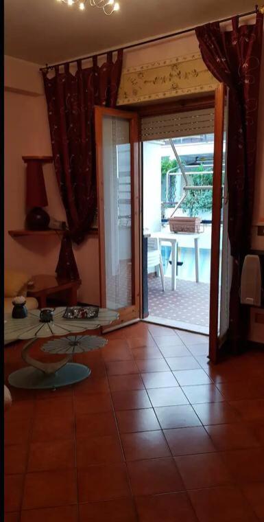 Casa Di Patty Apartment Nettuno Exterior photo